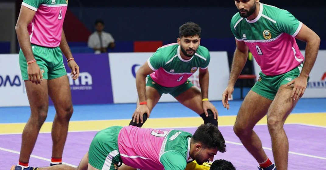 नाइजीरिया ने एक भी मैच नहीं खेला और चौथे स्थान पर है — अहमदाबाद की यह पॉइंट्स टेबल अपने आप में सबसे बड़ी खबर है नाइजीरिया ने एक भी मैच नहीं खेला और चौथे स्थान पर है — अहमदाबाद की यह पॉइंट्स टेबल अपने आप में सबसे बड़ी खबर है